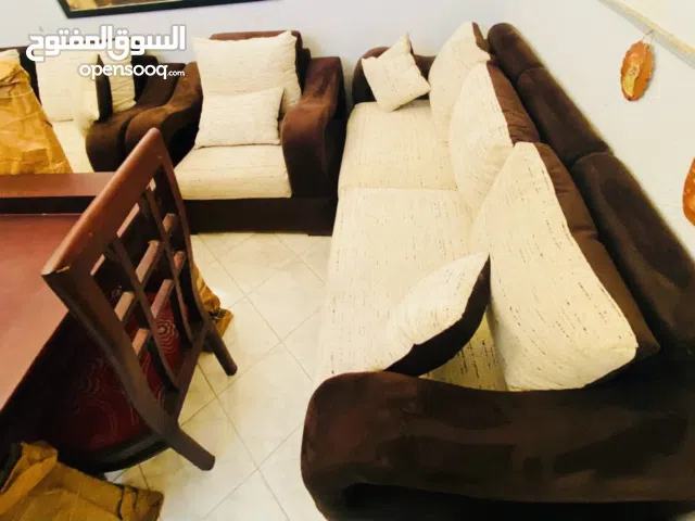 أثاث جديد خشب زان أحمر للبيع