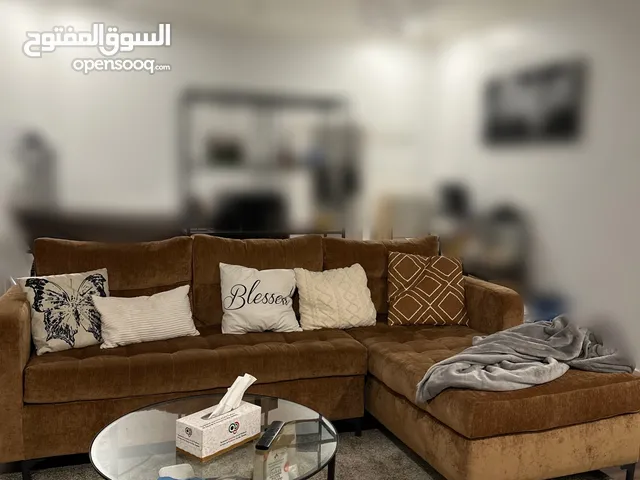 صوفا زاويه مع كرسي وطاوله وسط L sofa with chair and coffe table