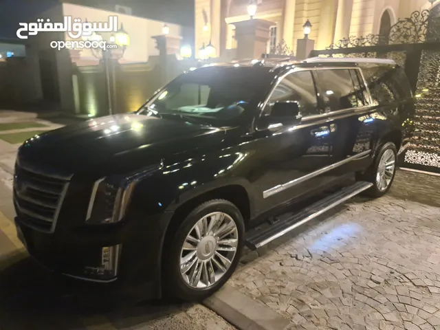 CADILLAC ESCALADE / 2018 / GCC / VIP SEAT/ LANE ASSIST / CAMERA 360 / PANORAMIC / REAR DVD SCREEN /