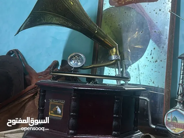 جرامافون شغال نظيف