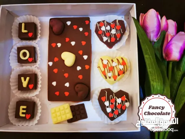 بكجات شوكولاه مصنوعة من أجود انواع الشوكولاته البلجيكيه لجميع المناسبات هدايا عيد الحب اعياد تخرج