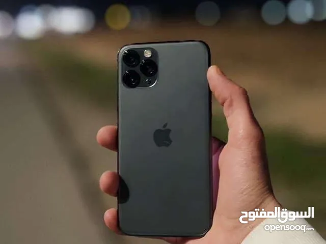 Apple iPhone 12 256 GB in Mafraq