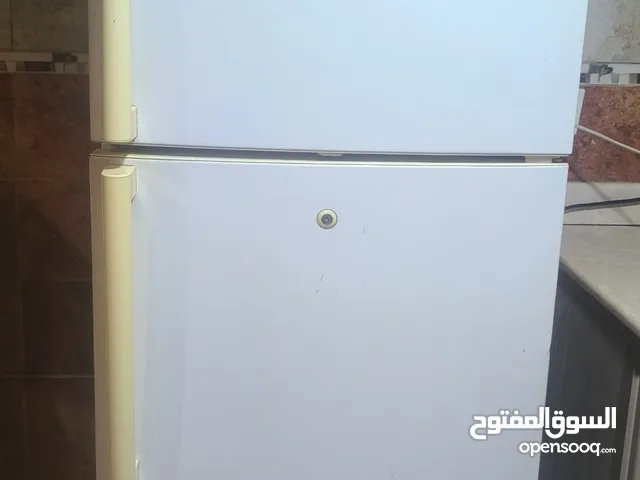 ثلاجه سامسونج بخار مستخدمه أستخدام نظيف للبيع بسعر مغري