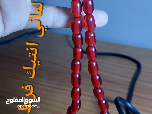 مسابح جميلات جدا وقديمات لأصحاب الذوق الراقي وإقتناء القطع المميزة مجموعة مشكلة من السبح الراقية كل