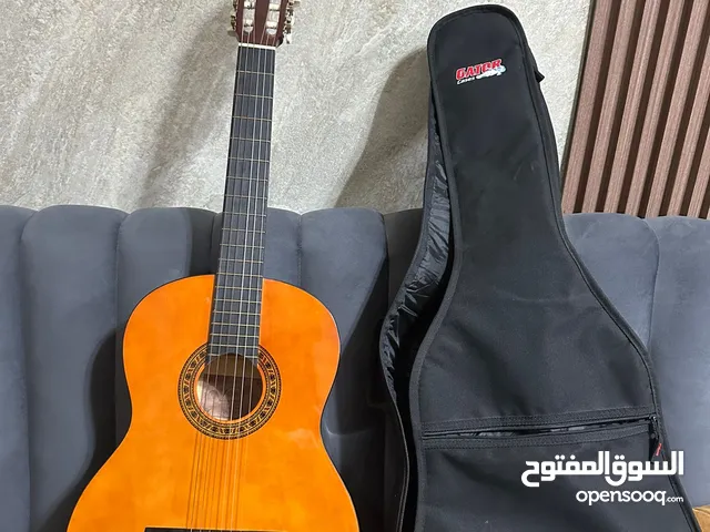 جيتار Valencia CG160 جديد غير مستعمل مع شنتة وريشة وآلة دوزان الاوتار كلو مع تشطيب لامع طبيعي للخشب