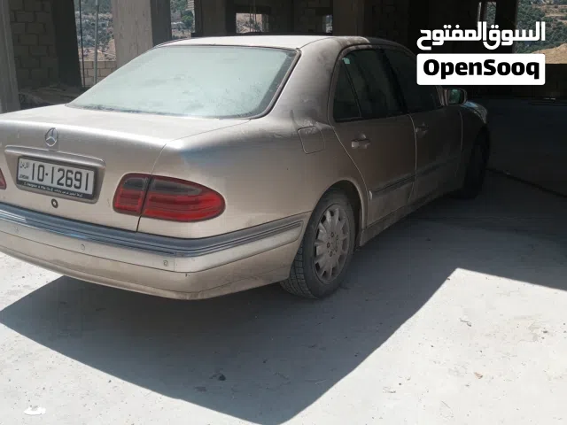 2000 Mercedes Benz E-Class E 200