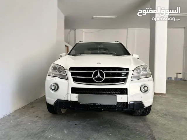 جيب مرسيدس للبيع ML 350  فل الفل . بوضع ممتاز البيع بسبب السفر فرصة لن تتكرر . انظف واحلا حبه