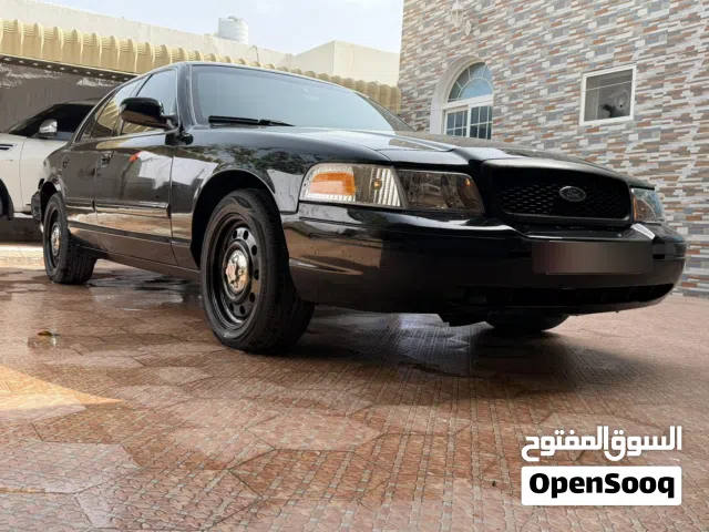 2010, Ford, Crown Victoria, Standard