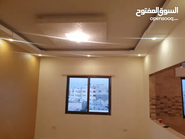 250 m2 3 Bedrooms Apartments for Sale in Madaba Al-Fayha'