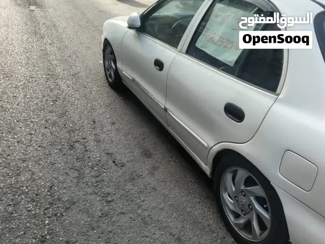 1998, هيونداي, اكسنت, Standard