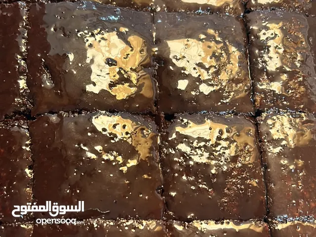 تخفيضات حلويات وفطاير للبيع بالطلب في عجمان وبسكويت وكعك وغريبه وكنافه وبسبوسه