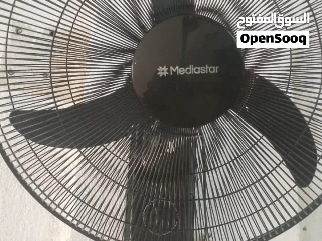 مروحة حائط نظيفة مستعملة للبيع