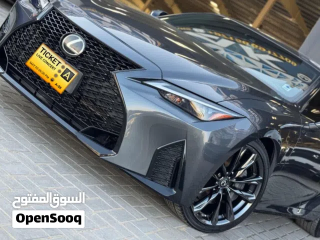 لكزس is350 موديل 2021