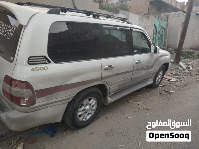 2003 تويوتا لاند كروزر GXR