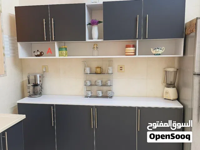 كاونتر خشب mdf قياس مترين وسنك متر و20 مرمر