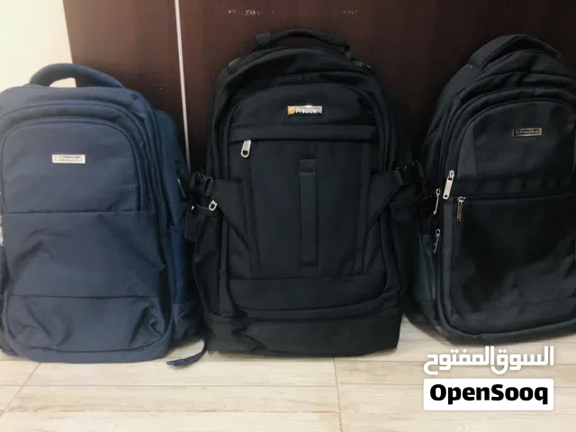 حقائب ظهر جديدة للبيع بثلاثة أشكال متنوعة