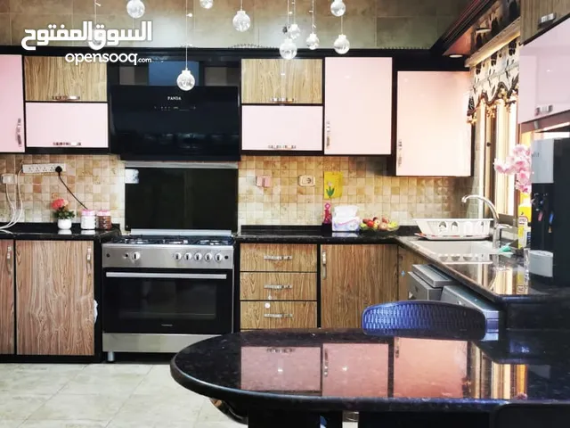 شقة مفروشة مطلة على كريدور عبدون اعلان رقم (O489)