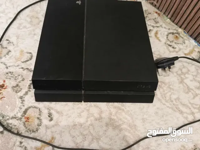 PlayStation 4 PlayStation for sale in Al Riyadh