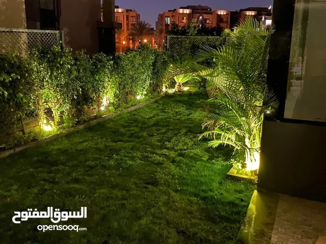 296 m2 3 Bedrooms Apartments for Sale in Cairo Fifth Settlement