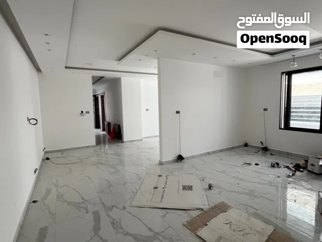 شقة في مرج الحمام خلف المدارس العالمية
