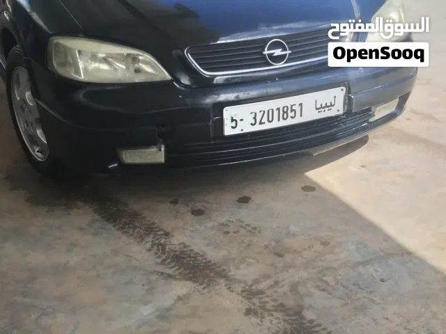 2000 Opel Astra Standard