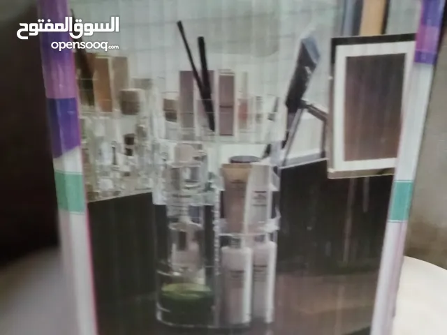 منظم مكياج اكريليك دوار جديد