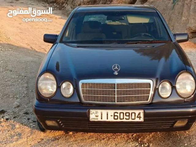 سياره مرسيدس قرش ونص 1997 للبيع