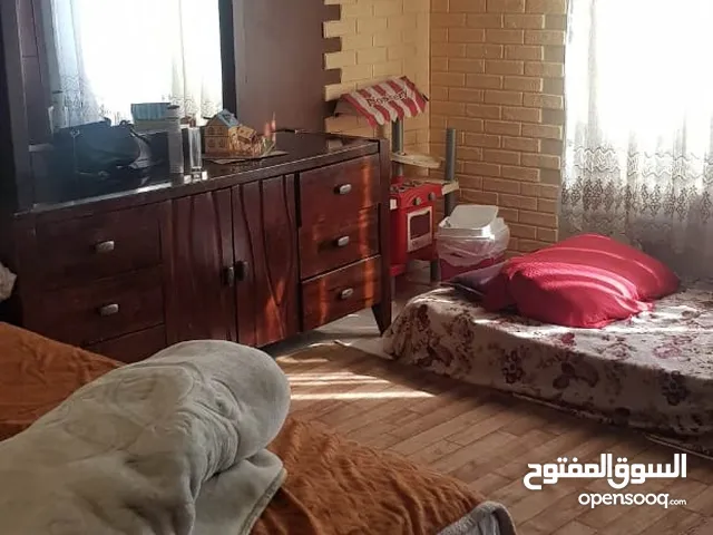174 m2 3 Bedrooms Apartments for Sale in Amman Tla' Ali