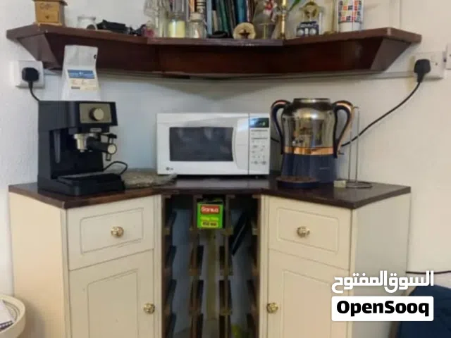 كرنر كوفي للبيع في الحورة