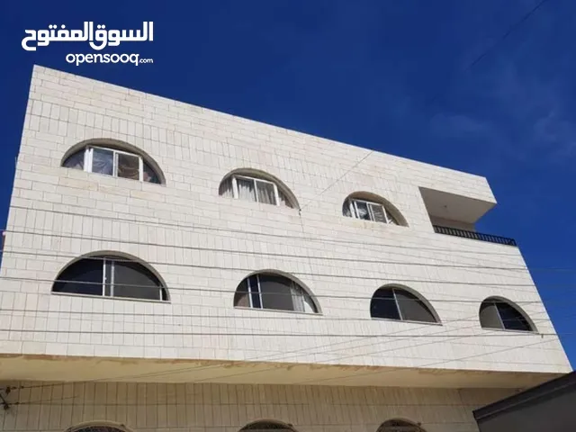 180 m2 3 Bedrooms Apartments for Rent in Zarqa Al Zarqa Al Jadeedeh