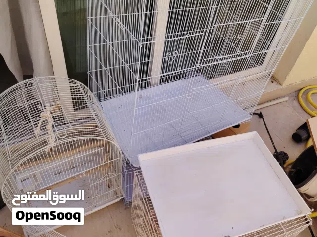 4 أقفاص للبيع