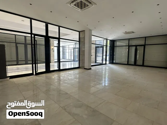 محل للايجار في الحارثية