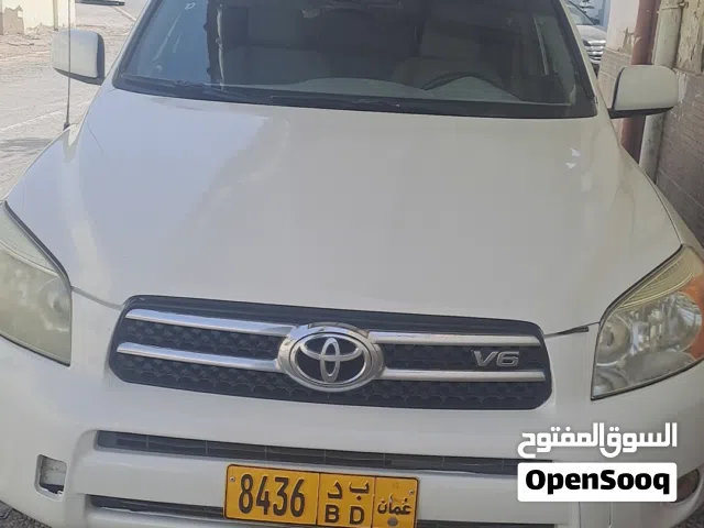 Used Toyota RAV 4 in Al Sharqiya