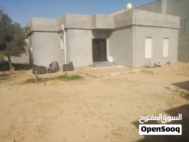 125 m2 3 Bedrooms Townhouse for Sale in Tripoli Ain Zara