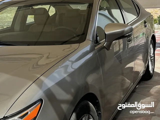 للبيع لكزس Es350 خليجية