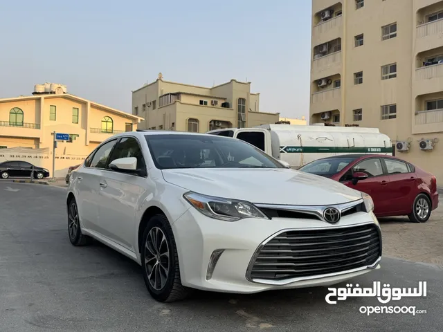Used Toyota Avalon in Ajman