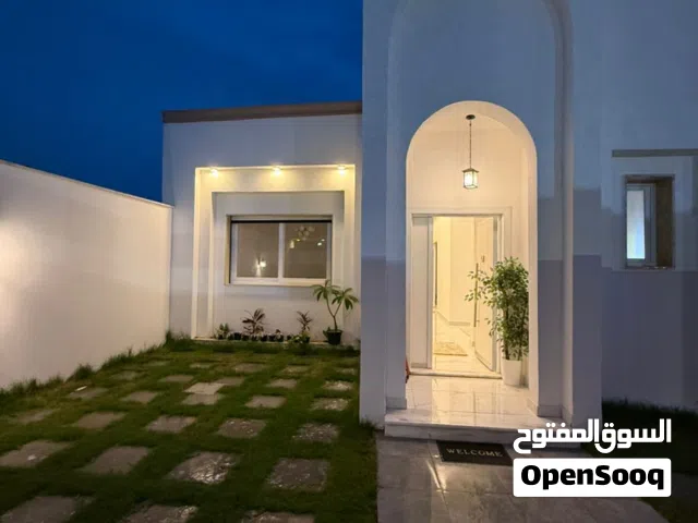 استراحة للبيع تشطيب حديث