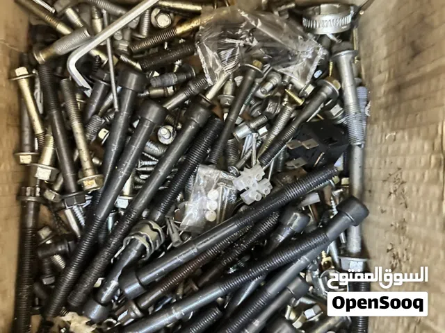 متوفر هذا قطع غيار فقط ياريس كامري هوندا