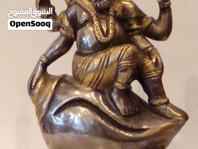 تحفة فنية قديمة