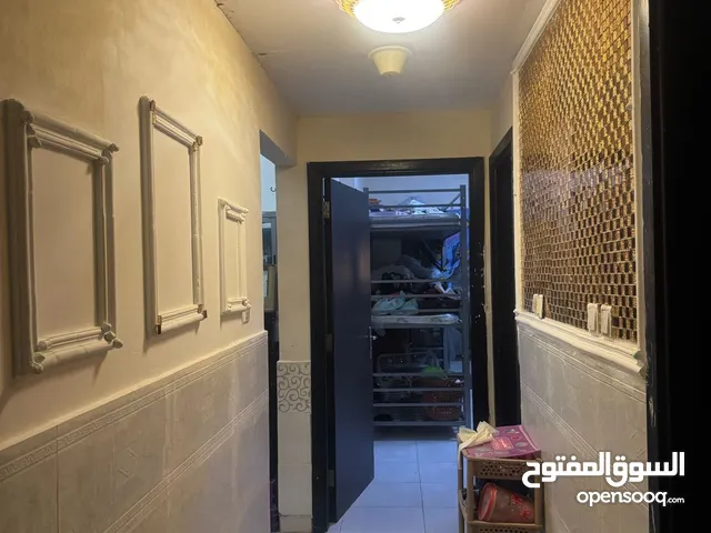 شقة للايجار شهري او سنوي في أبراج مدينة الامارات