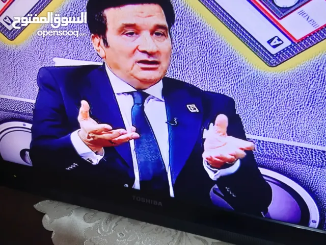 شاشه توشيبا العربى 24بوصه صوره نقيه حاله ممتازه