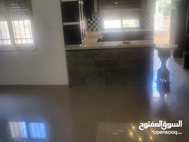 140 m2 3 Bedrooms Apartments for Rent in Ramallah and Al-Bireh Al Masyoon