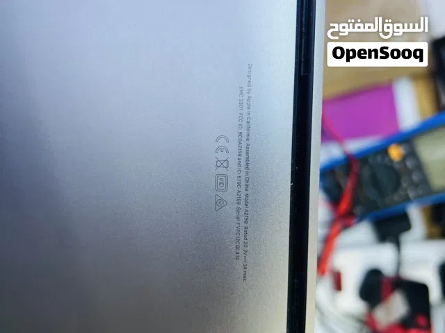 Apple mac book A2159