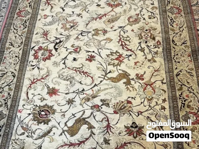 سجاد إيراني يدوي