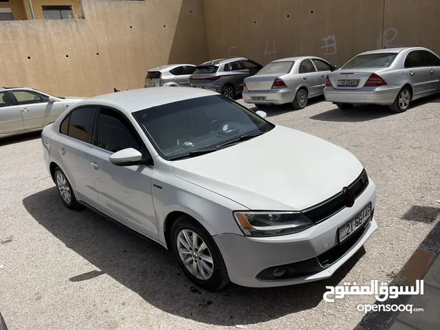 Used Volkswagen Jetta in Jerash