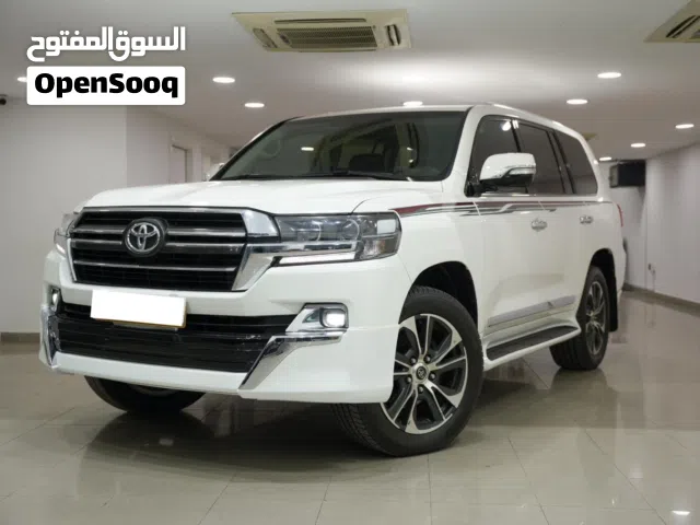 للبيع. لاند موديل 2020