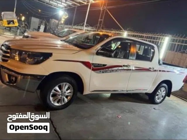 تيوتا هايلوكس ناصية 2025 ماشية 2000 رقم بغداد تحويل ثاني يوم مكفولة بأسمي شخصيا