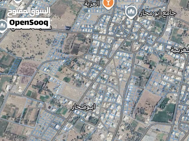 يوجد اراضي للبيع عدد 3  مساحات من 900 وما اعلى في منطقة ابو محار العقده