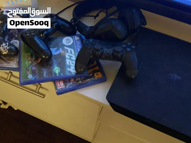 PlayStation 4 PlayStation for sale in Mafraq
