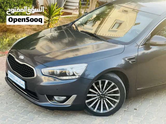 2014 كيا كادينزا Limited